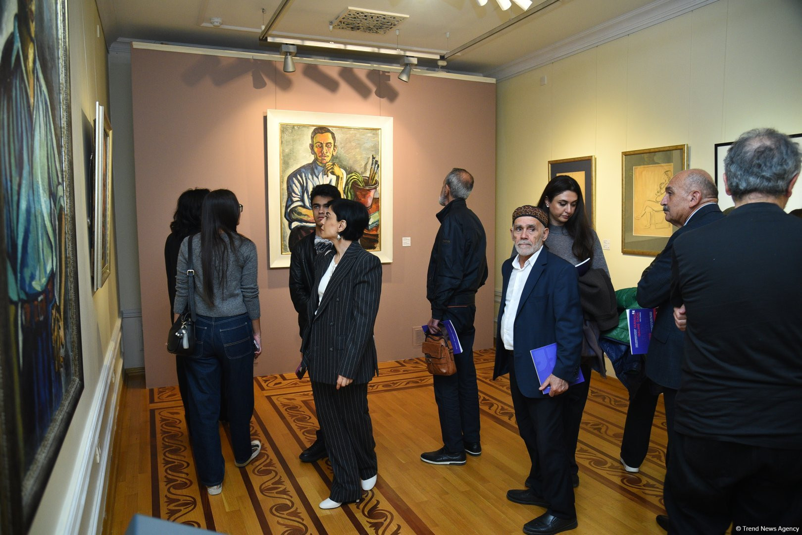 “Bakıya Uçuş. İncəsənət Həftəsonu. Gələcəyi İNDİ Duy” layihəsi çərçivəsində Tofiq Cavadovun “Yarımçıq qalmış ömür” sərgisi açılıb