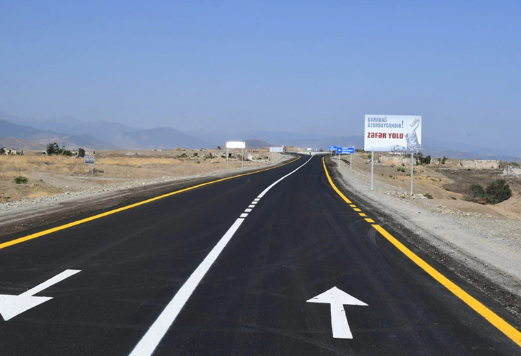 Əcnəbi diplomatlar Horadiz-Ağbənd avtomobil yolunda görülən işlərlə tanış olub