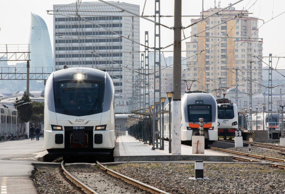 Bakı-Ağstafa-Bakı marşrutu üzrə əlavə qatar reysləri təyin olundu