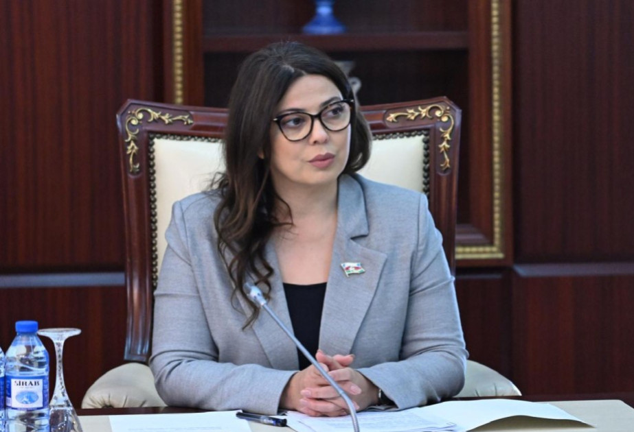 Deputat: Crossmedia.az Azərbaycan mediasının keyfiyyətinin yüksəldilməsinə töhfə verir