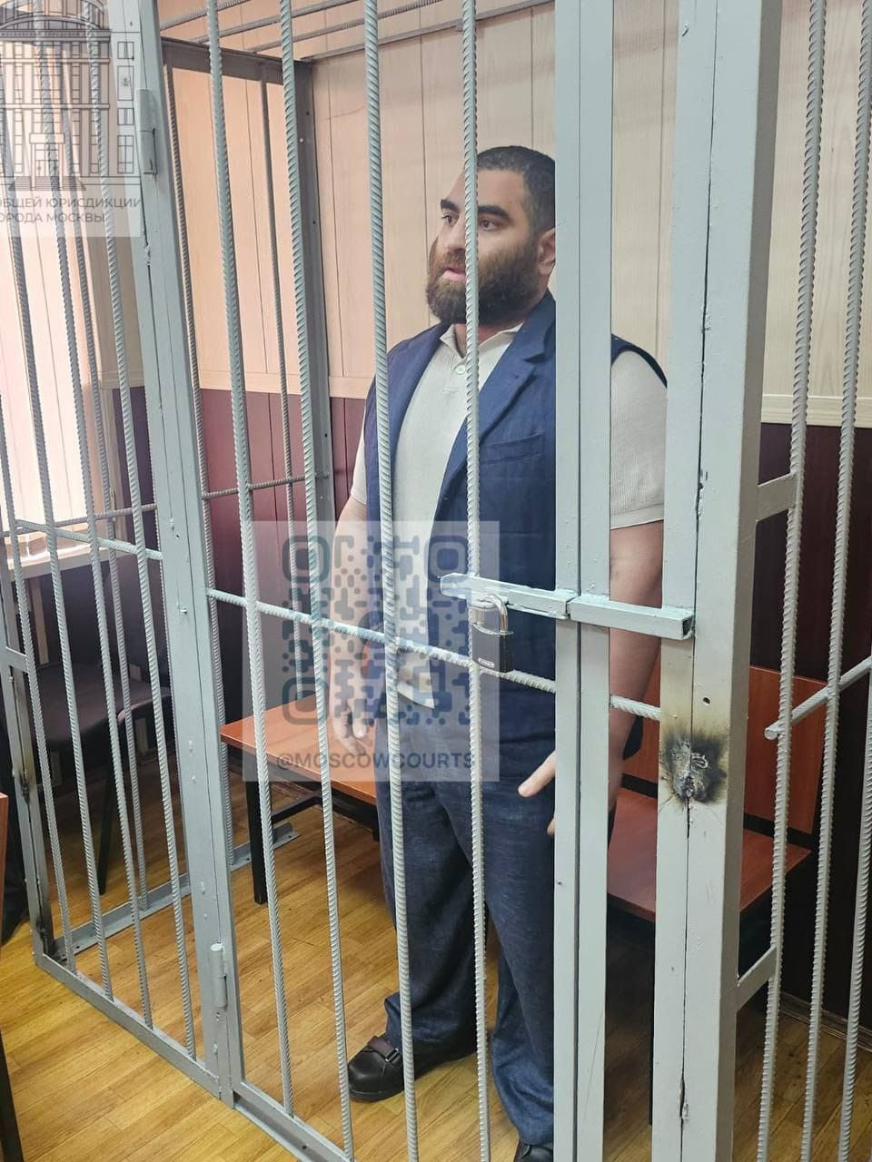 Moskva məhkəməsi bloqer Arsen Markaryanın həbs müddətini uzadıb