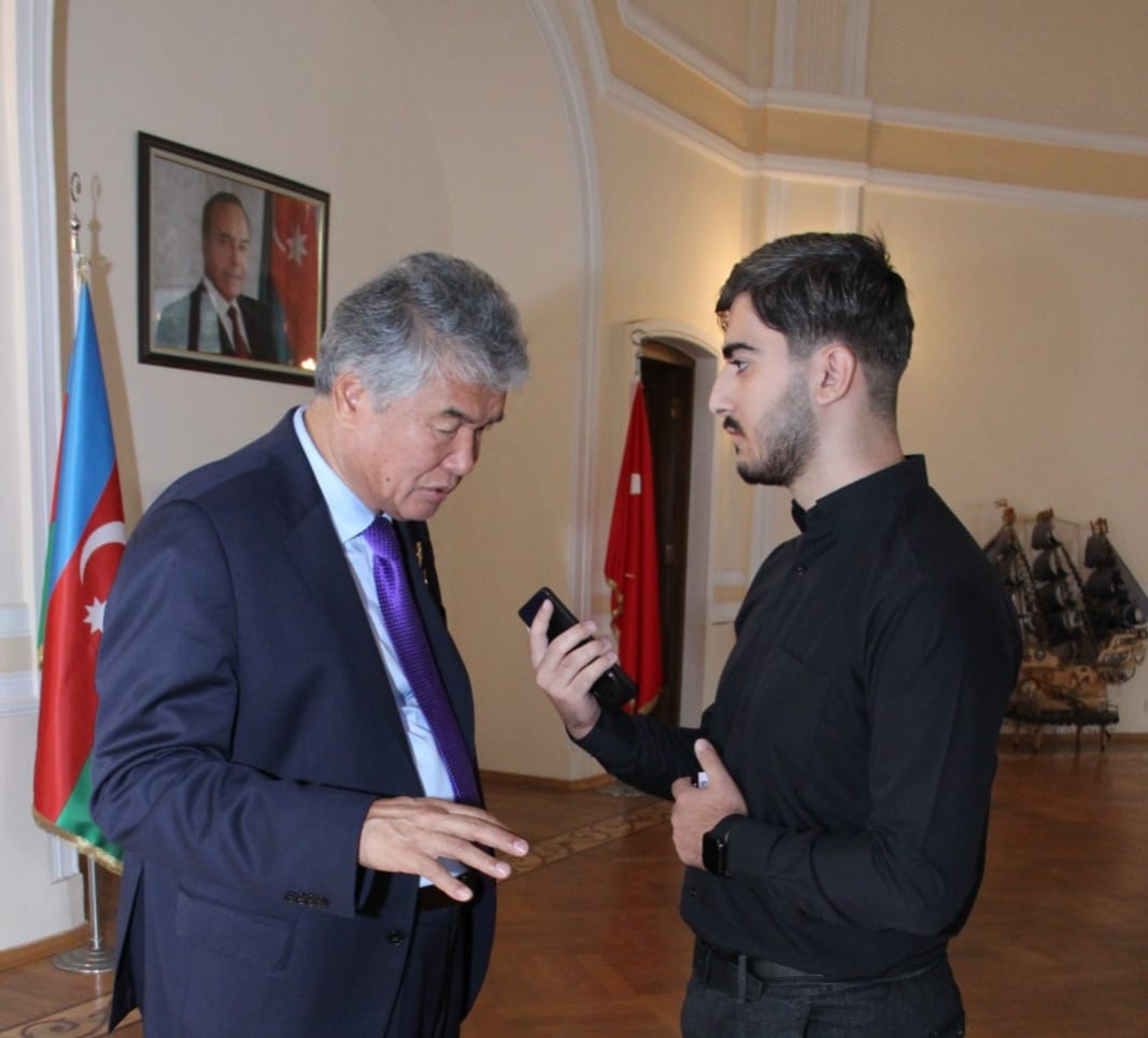 Türkoloji qurultay bizim üçün çox qutsaldır