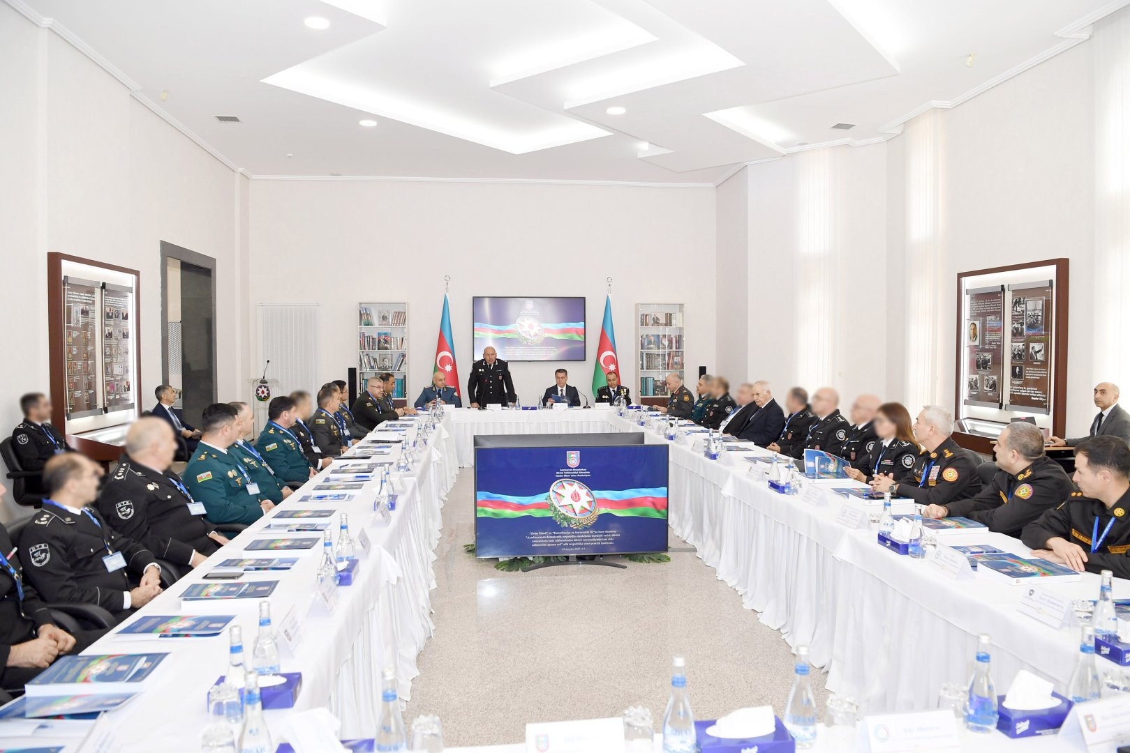 DTX-nin Akademiyasında elmi-praktik konfransı keçirilib