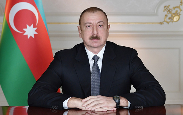 Müdafiə Nazirliyinin hərbi qulluqçularına ali hərbi rütbələr verilib