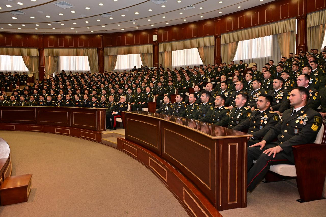 DİN-də Zəfər Gününə həsr olunmuş təntənəli mərasim keçirilib