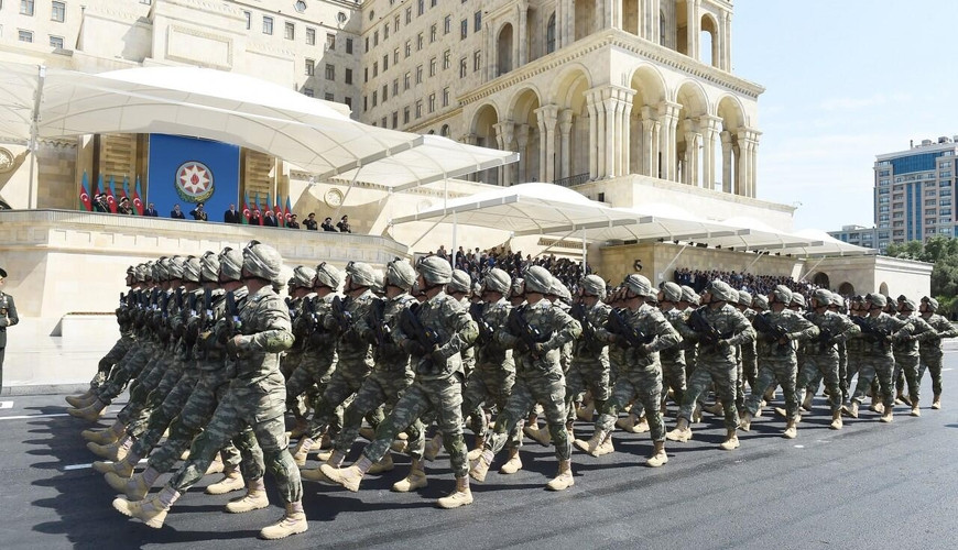 Bakıda hərbi parad başa çatıb -