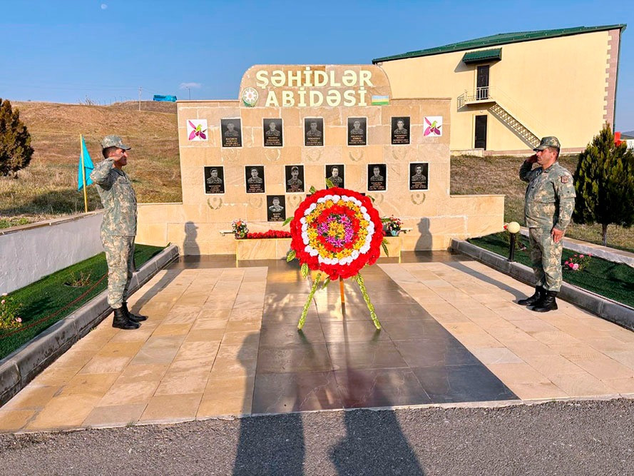 Azərbaycan Ordusunda Zəfər Gününün beşinci ildönümü qeyd edilib