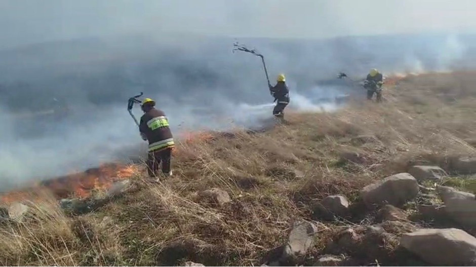 Gədəbəydə yanğın başladı -