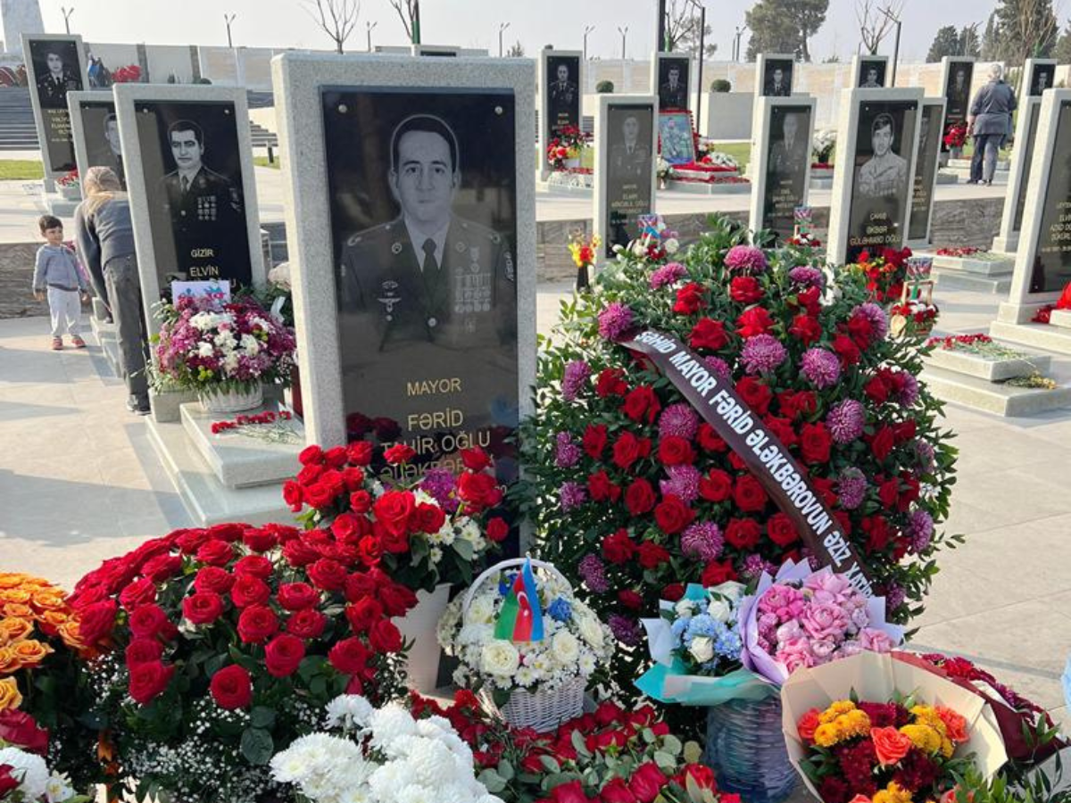 Beş il əvvəl Xankəndidə şəhid olan mayor Fərid Ələkbərovun anım günüdür