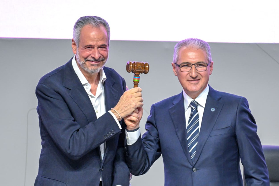 COP29 Sədri estafeti COP30 Sədrliyinə ötürərək ölkələri əvvəlki vədləri yerinə yetirməyə çağırıb