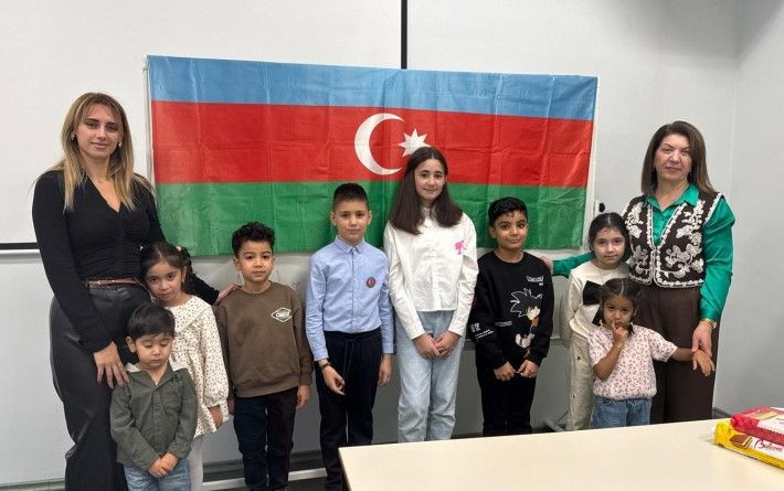 Zəfər və Bayraq günləri Estoniyada qeyd edilib