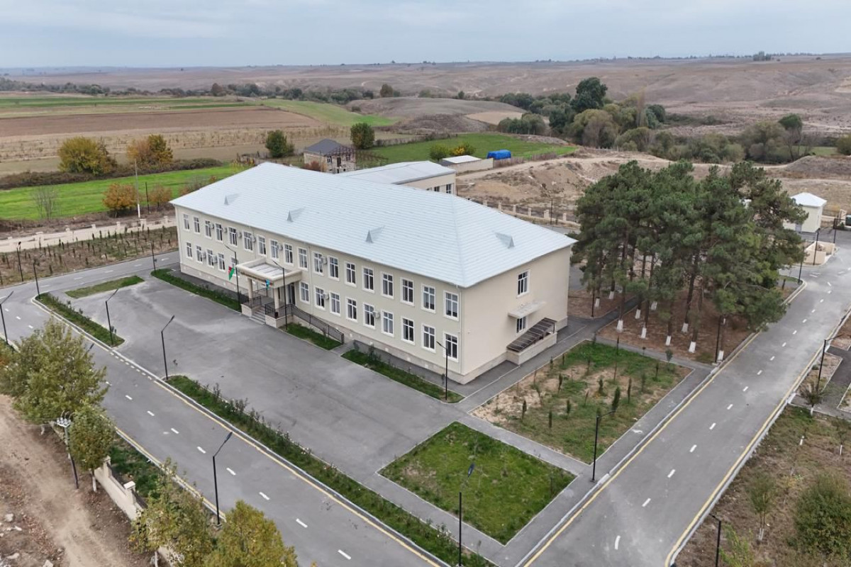 Füzulidə yeni məktəb binası istifadəyə verilib