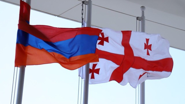 Ermənistan silahlı qüvvələri Gürcüstanı qabaqlayır