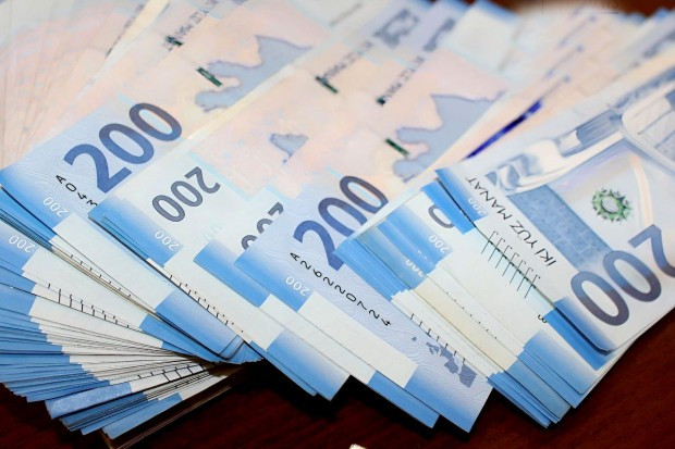 Azərbaycan əhalisinin gəlirləri 8 %-ə yaxın artıb