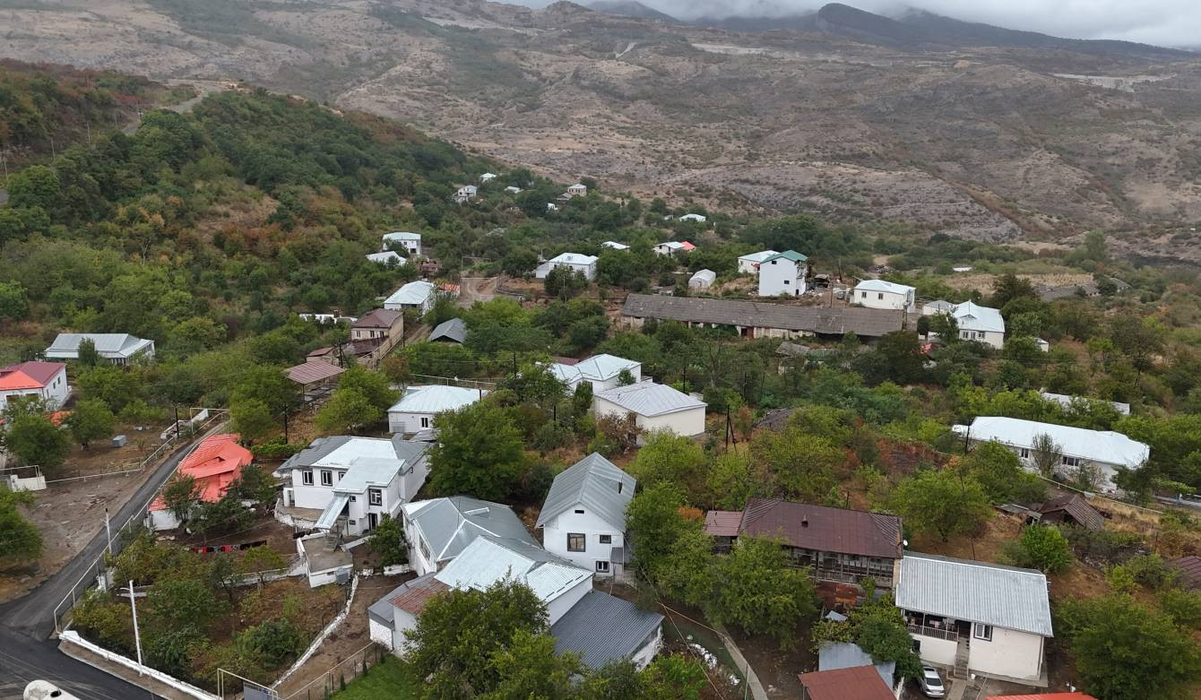 Növbəti köç karvanı Şuşakənd kəndinə çatıb