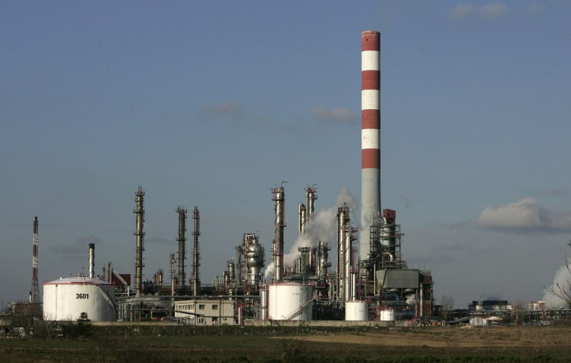 ABŞ Serbiyanın NIS şirkətində Rusiyanın payını tələb edir