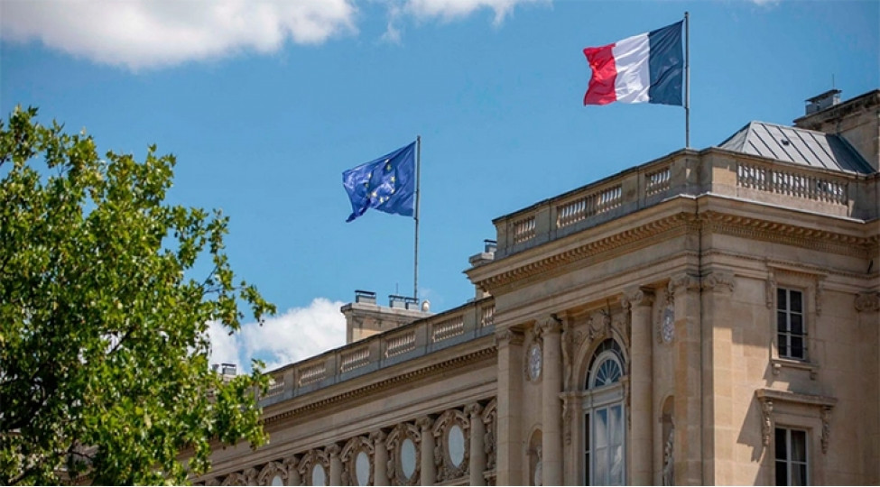 Fransa Rusiyanın zərbələrini və Azərbaycanın səfirliyinə dəyən ziyanı pislədi