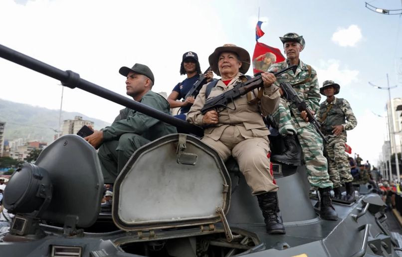 Venesuela ABŞ təhdidlərinə cavab olaraq qoşunları “Müstəqillik 200” planı üzrə tam döyüş hazırlığına gətirdi