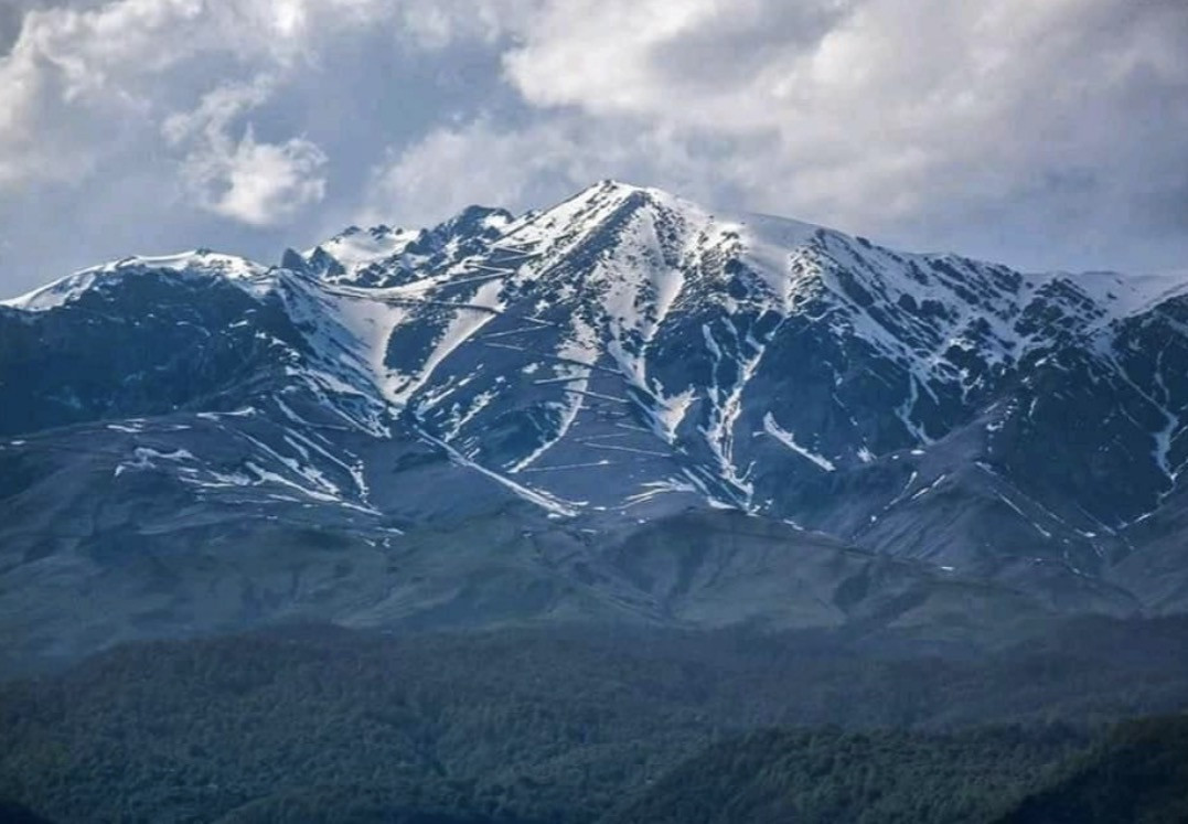 Azərbaycanda bəzi rayonlara yağış yağır, Murova qar düşüb