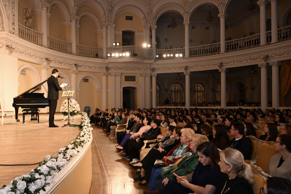 Bakı Beynəlxalq İncəsənət Festivalının bağlanış mərasimi keçirilib