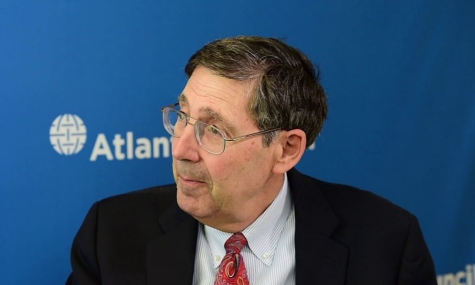 Con Herbst: ABŞ-nin Azərbaycan və Ermənistanla münasibətlərini yaxşılaşdırması regional əlaqələrə xidmət edir