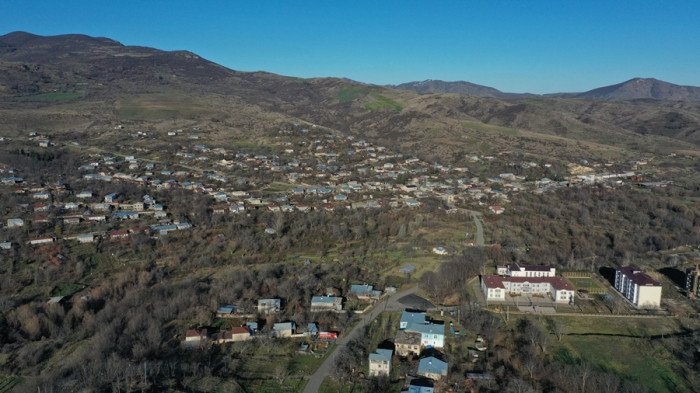 Xocavəndin Qırmızı Bazar qəsəbəsi və Sos kəndinə növbəti köç karvanları yola salınıb