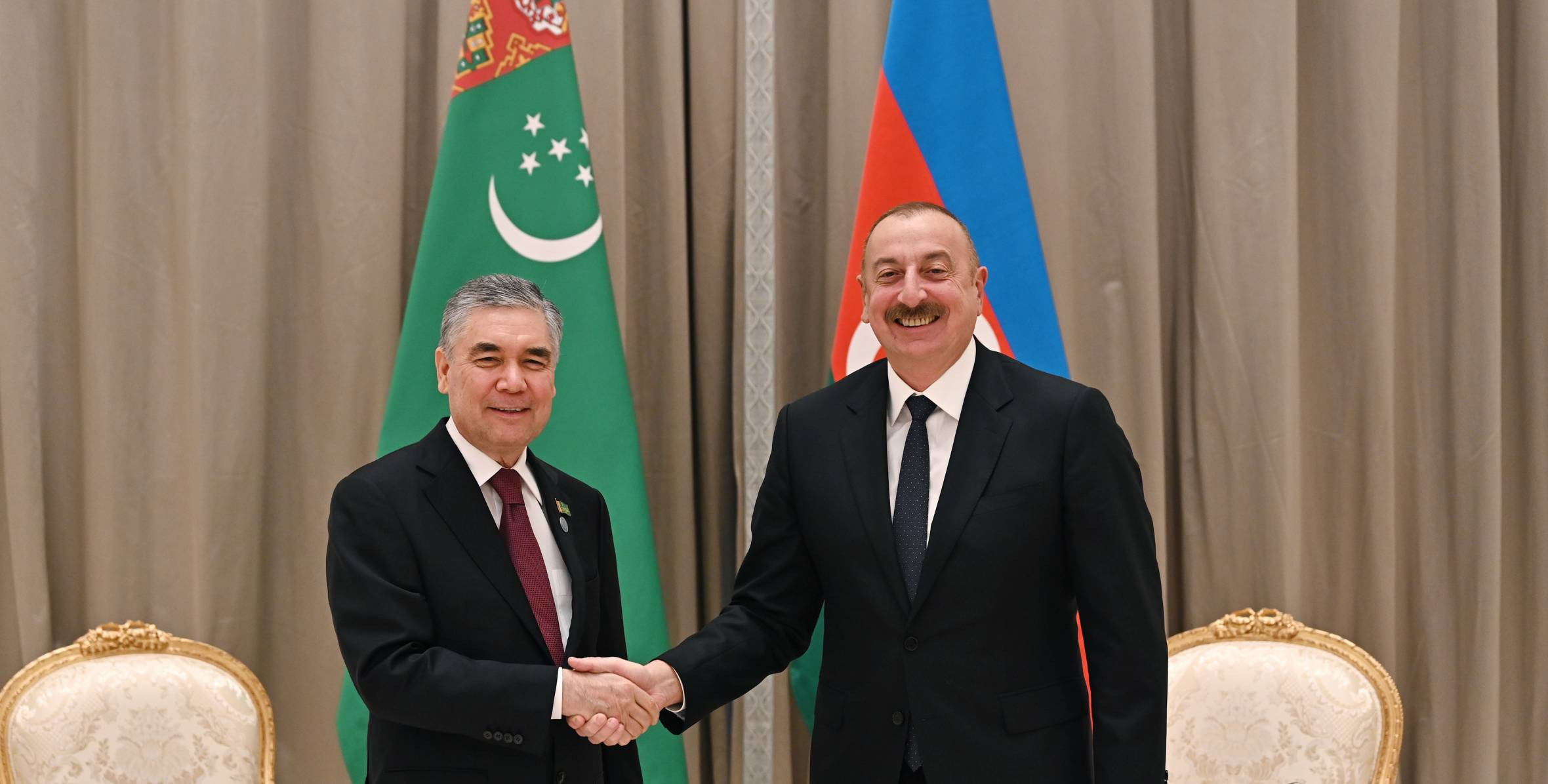 Qurbanqulu Berdiməhəmmədov İlham Əliyevi təbrik edib