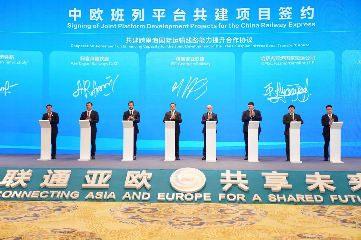 “Orta Dəhliz” layihəsinin inkişafı üçün Birgə Təşəbbüs sənədi imzalanıb