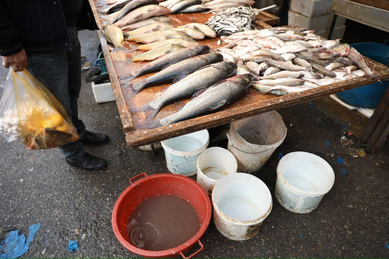 AQTA: "8-ci km" bazarında antisanitar vəziyyət hökm sürür