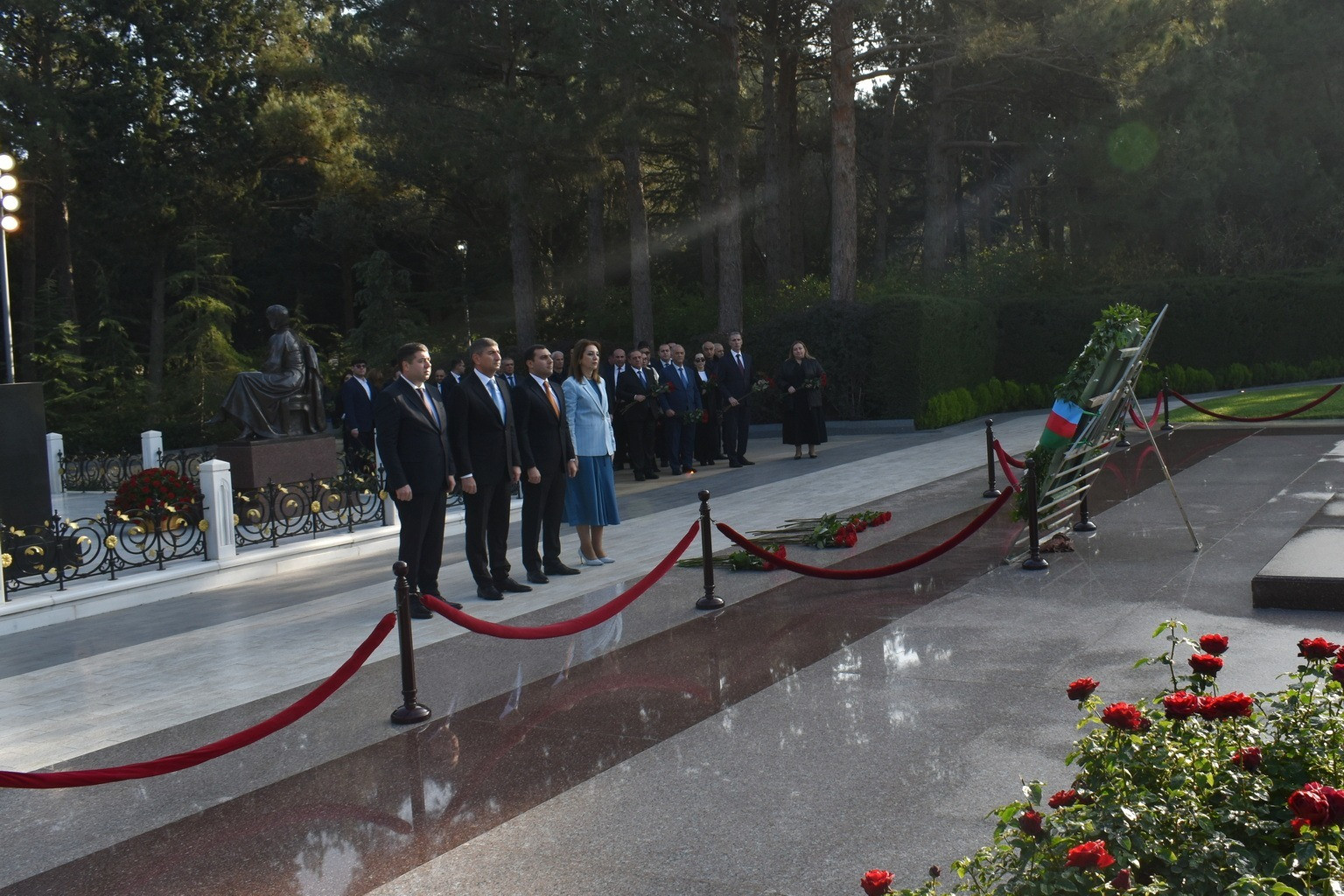 Yasamal rayonunda “Yeni Azərbaycan Partiyası:33 illik İnkişaf və Zəfər yolu” adlı tədbir keçirilib