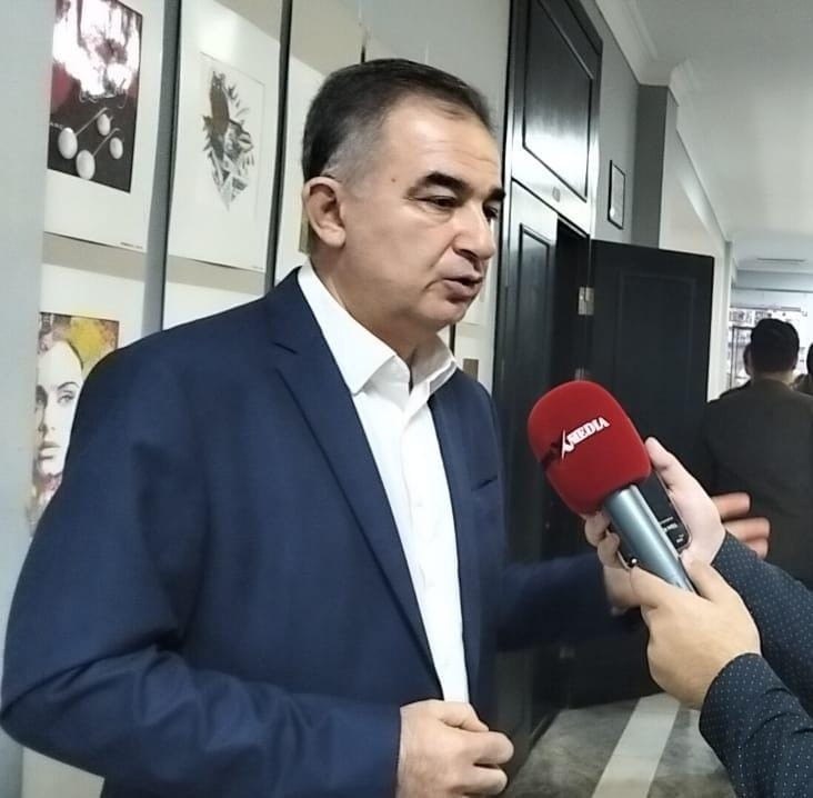 Həqiqi birliyin formalaşması üçün proses həm də aşağıdan yuxarıya doğru hərəkət etməlidir -