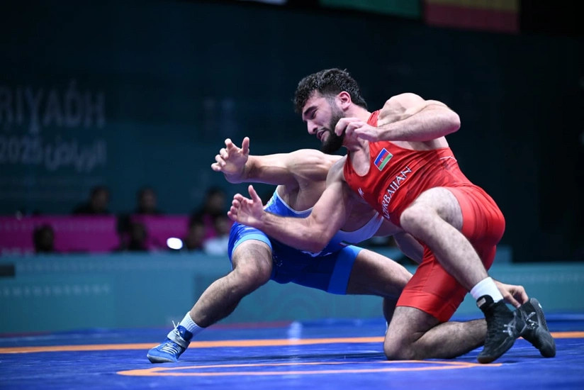 İslamiadada Azərbaycan daha bir güləşçisi gümüş medal qazanıb -