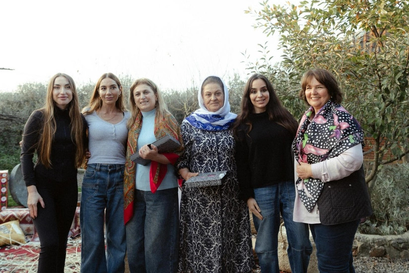 Leyla Əliyeva, Arzu Əliyeva və Alena Əliyeva Lənkəranda fermer təsərrüfatı ilə tanış olublar