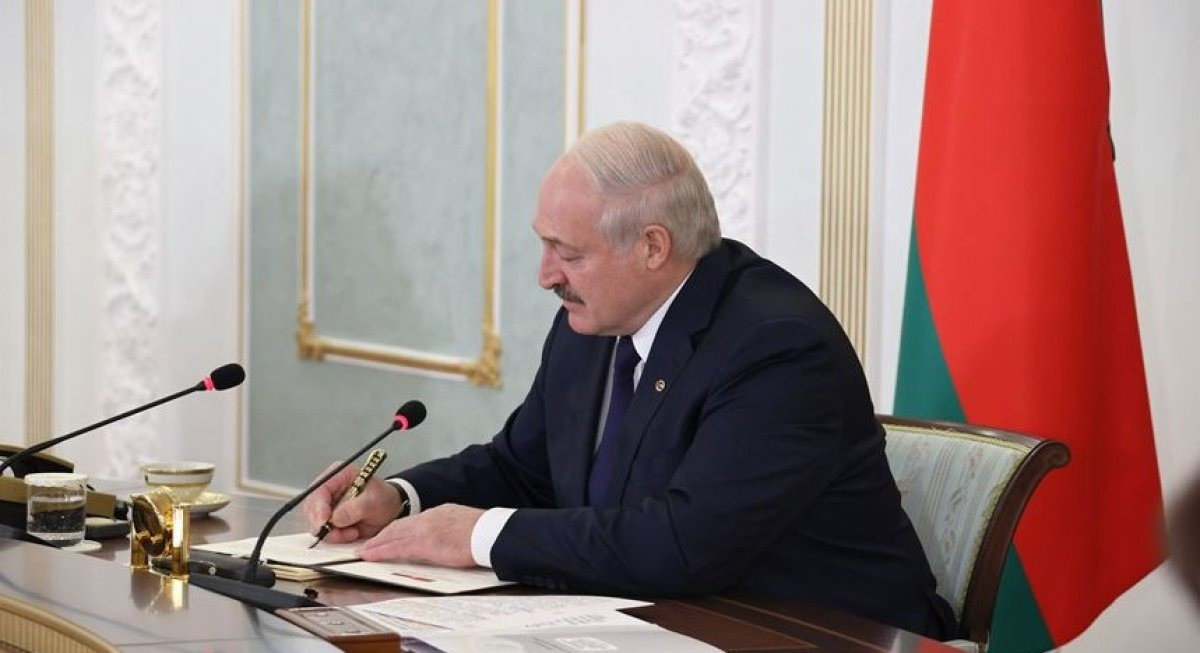 Lukaşenko 31 ukraynalını əfv edib