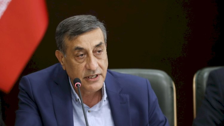 İran rəsmisi prezidentin istefası ilə bağlı yayılan məlumatları təkzib edib