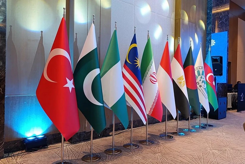 "Euronews": Azərbaycan D-8 təşkilatı ilə əməkdaşlığını daha da dərinləşdirir