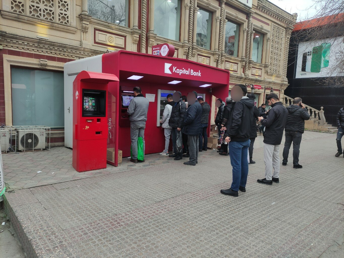 Maaş və pensiya kartlarından da faiz tutulacaq? -