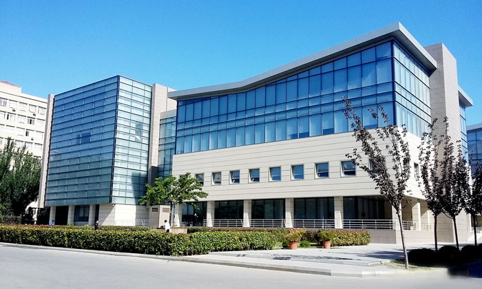 Mərkəzi Elmi Kitabxana - 100