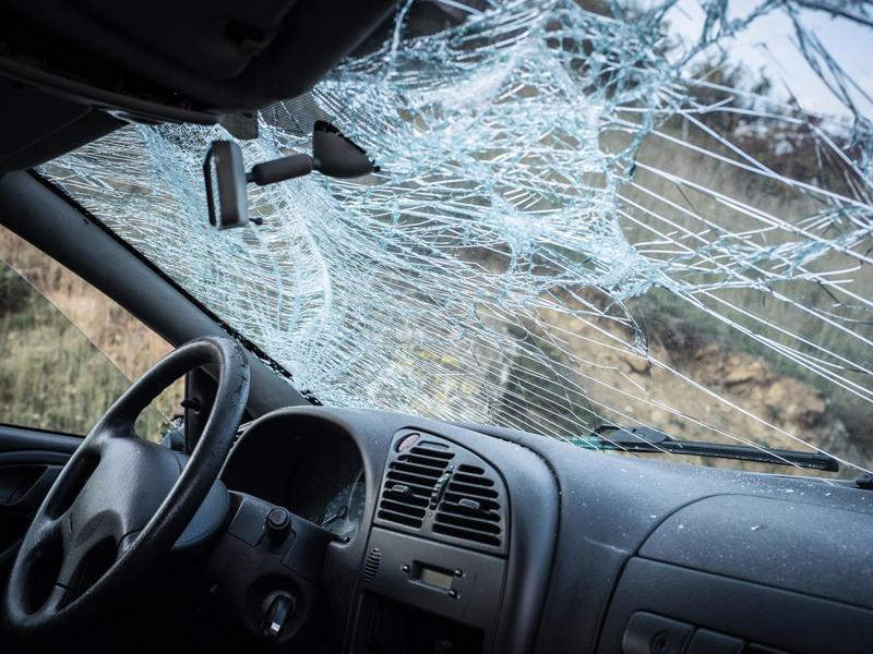 Lənkəranda yol qəzasında iki qardaş xəsarət alıb