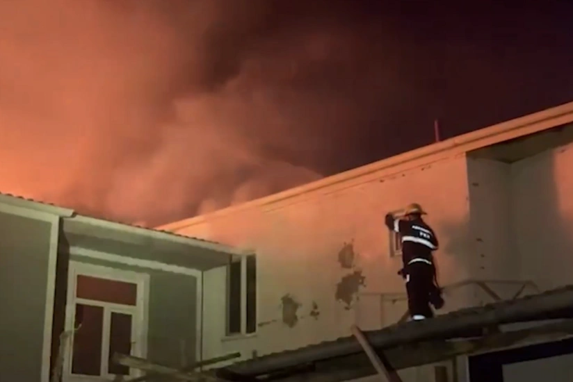 Bakıda yaşayış evində yanğın olub