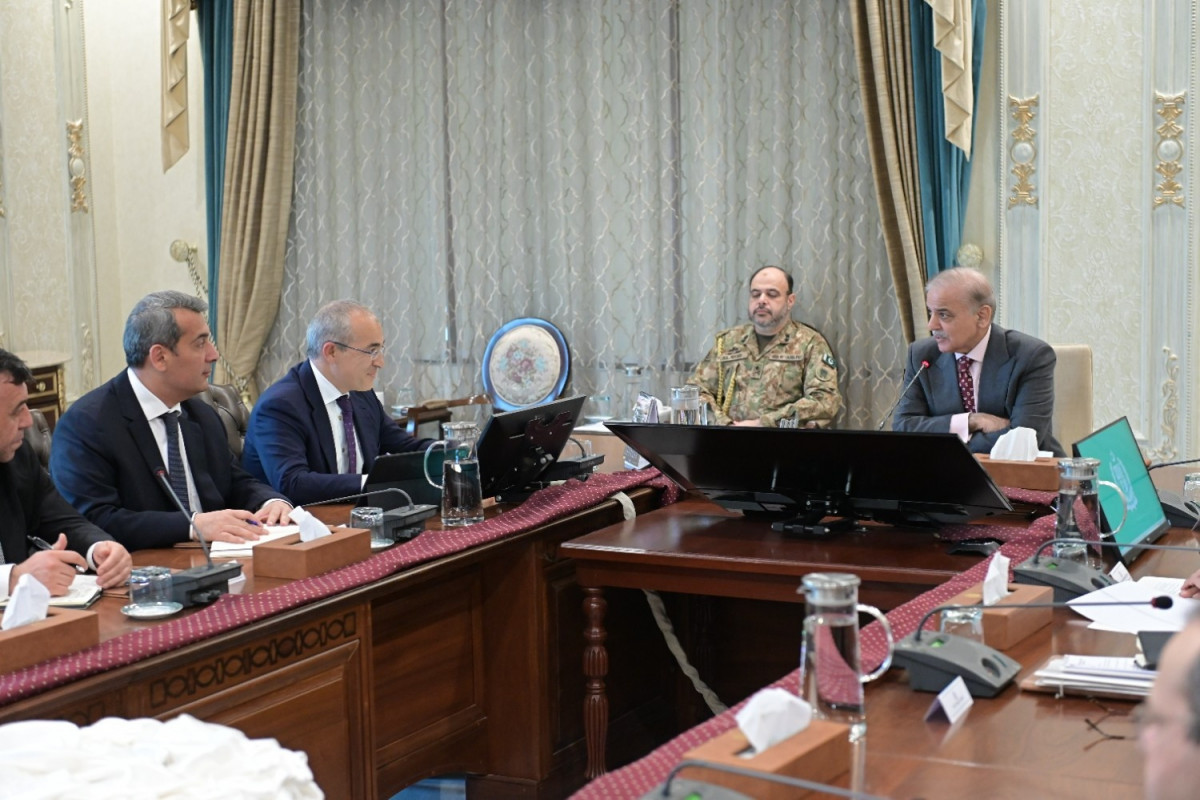 Mikayıl Cabbarov Pakistanın Baş naziri ilə görüşüb