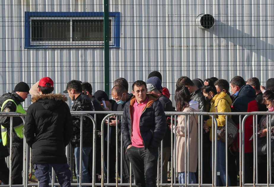 37 miqrant çağırış məntəqəsinə göndərildi