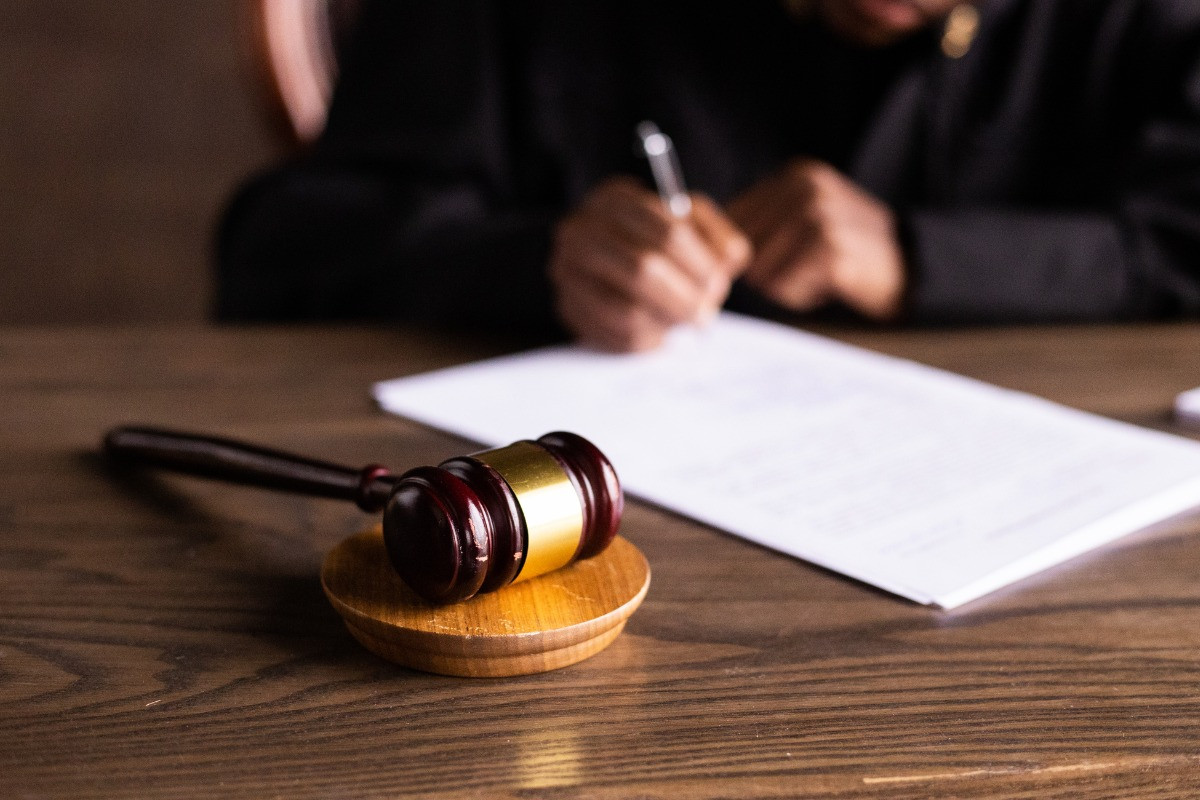 Müsavat fəalını qətlə yetirən direktor müavini ilə bağlı qərar açıqlanıb