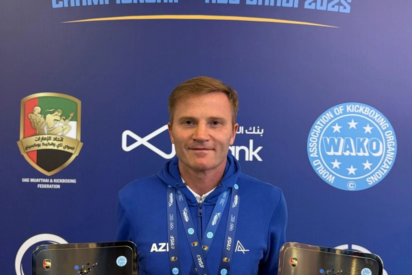 Eduard Məmmədov Əbu-Dabidə keçirilən dünya çempionatında iki qızıl medal qazanıb