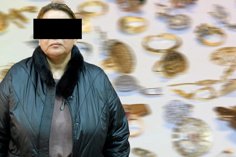 Dayə işlədiyi evdən 60 min manatlıq qızıl oğurlamaqda şübhəli bilinərək saxlanılıb