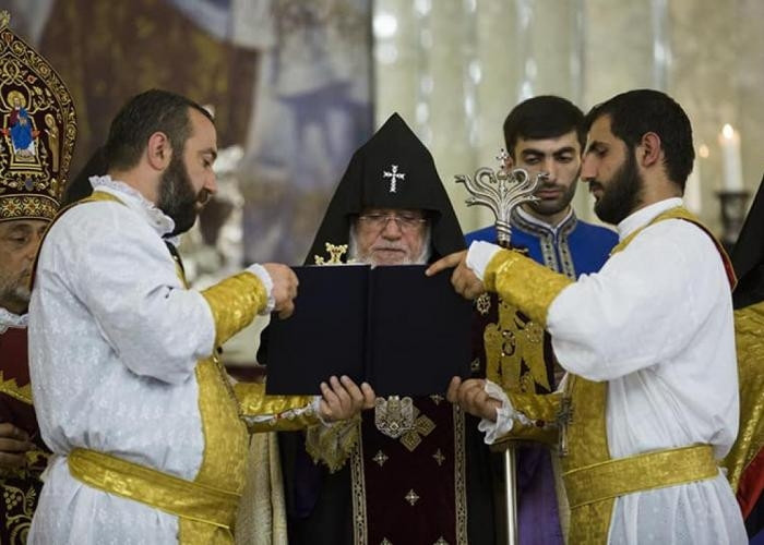 Ermənistan ruhaniləri yeni bəyanat yayıblar
