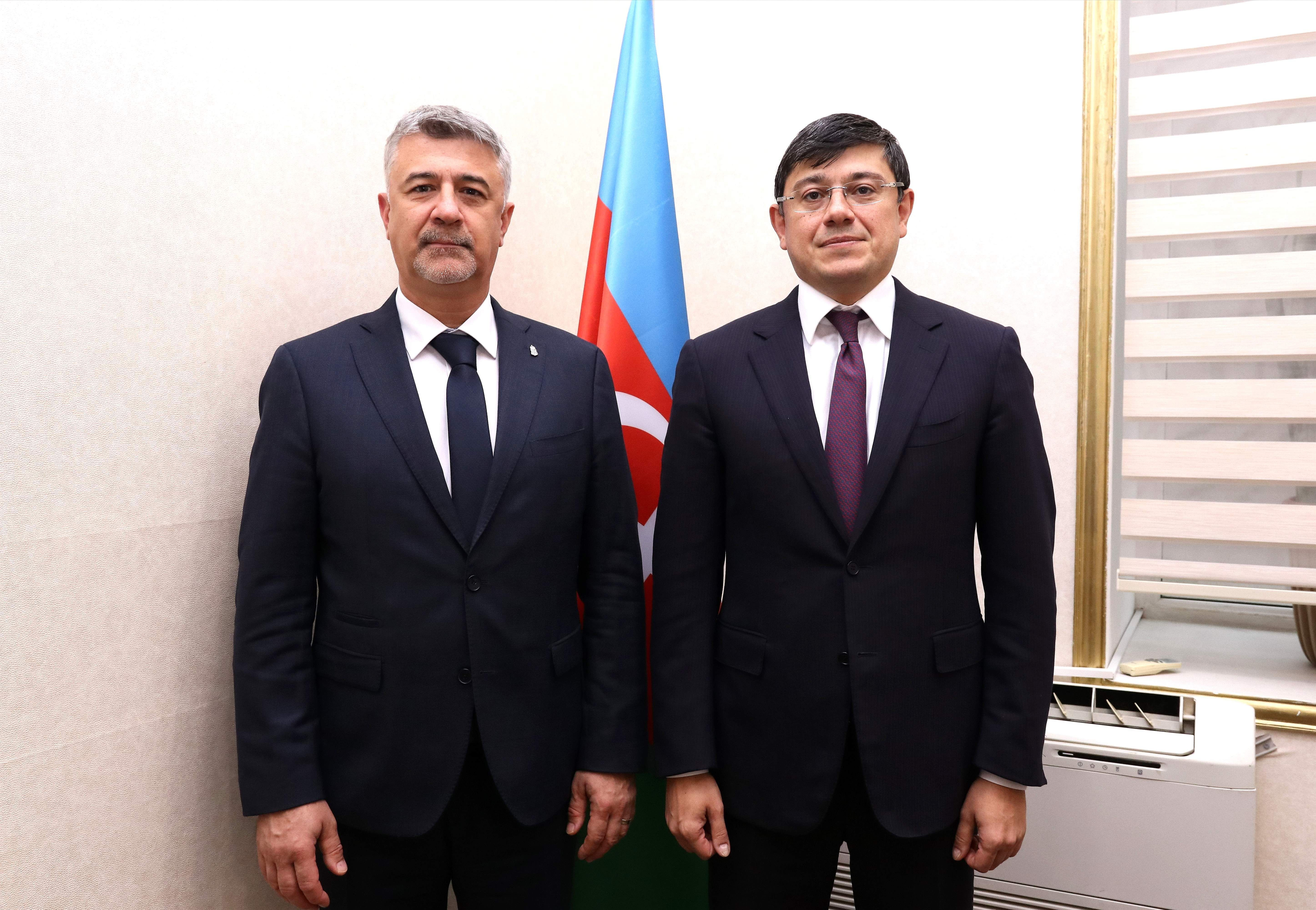 Azərbaycan və Macarıstan Diaspor təşkilatları arasında əlaqələrin gücləndirilməsi müzakirə olunub