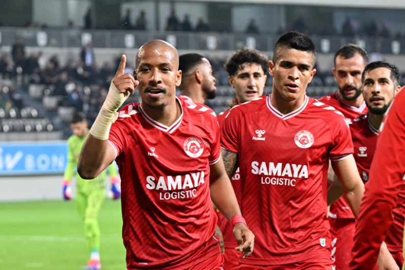 Araz-Naxçıvan"ın hücumçusu Premyer Liqada 100-cü matçını keçirib