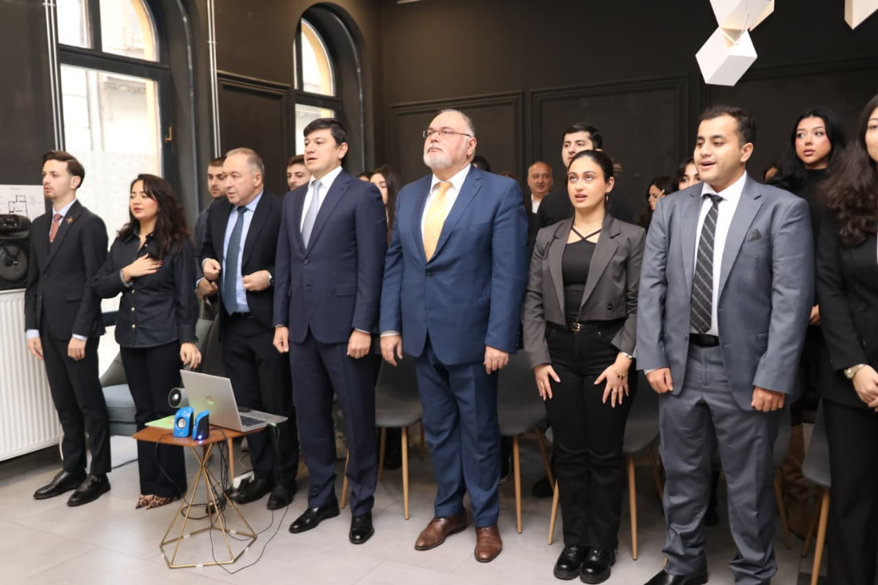 Budapeştdə diaspor gənclərinin toplantısı keçirilib