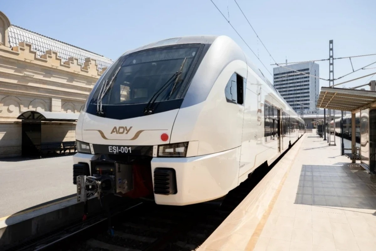 Bakı-Ağstafa-Bakı istiqamətində əlavə qatarlar işləyəcək